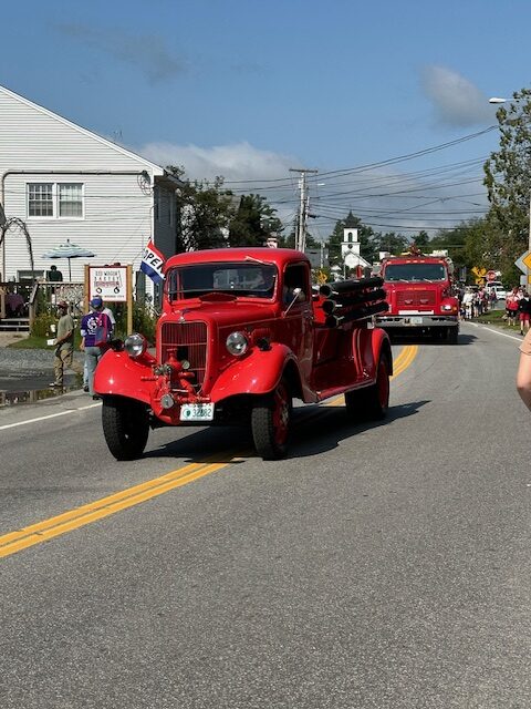 The original Canaan 1935 Ford Fire Engine- 1. Own by Alton Hennessy

